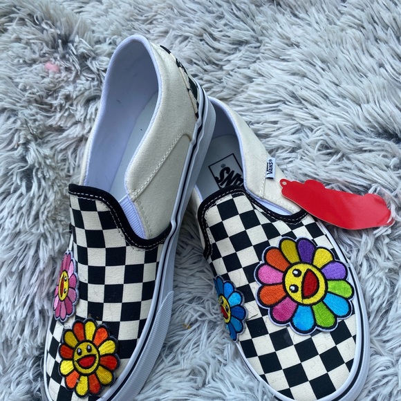 Vans - Picture 6 of 6